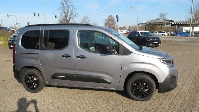 Gebraucht Citroën Berlingo 110 PS (80 kW) 2025 Grau Van / Kleinbus