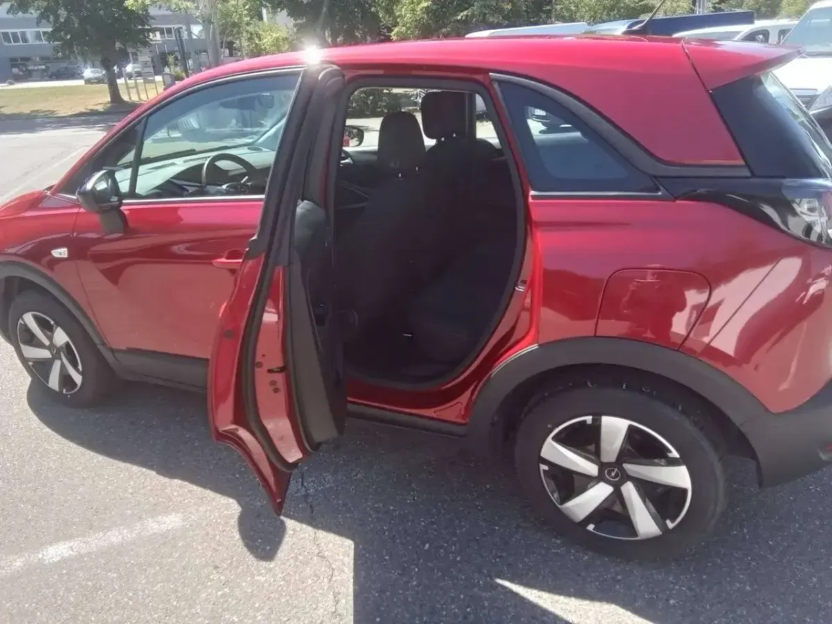 Gebraucht Opel Astra 105 PS (77 kW) 2019 Lava rot Kleinwagen