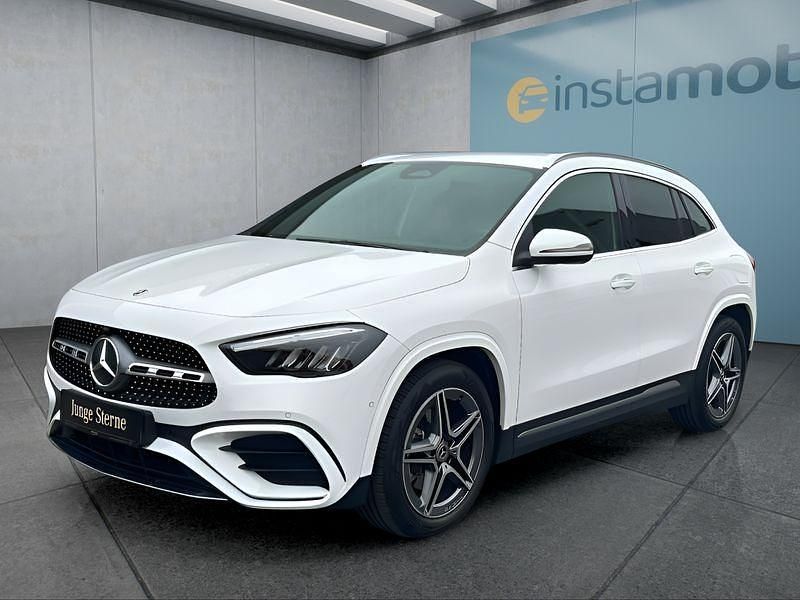 Weiß Gebraucht 2024 Mercedes GLA220 SUV | 42.599 € (Guter Preis) - Bild 1/4
