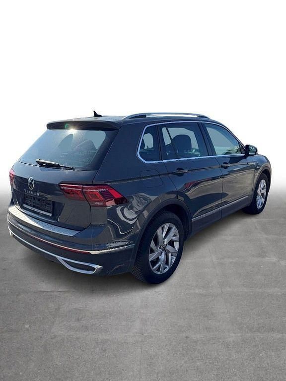 Gebraucht VW Tiguan Elegance 150 PS (110 kW) 2023 Grau SUV