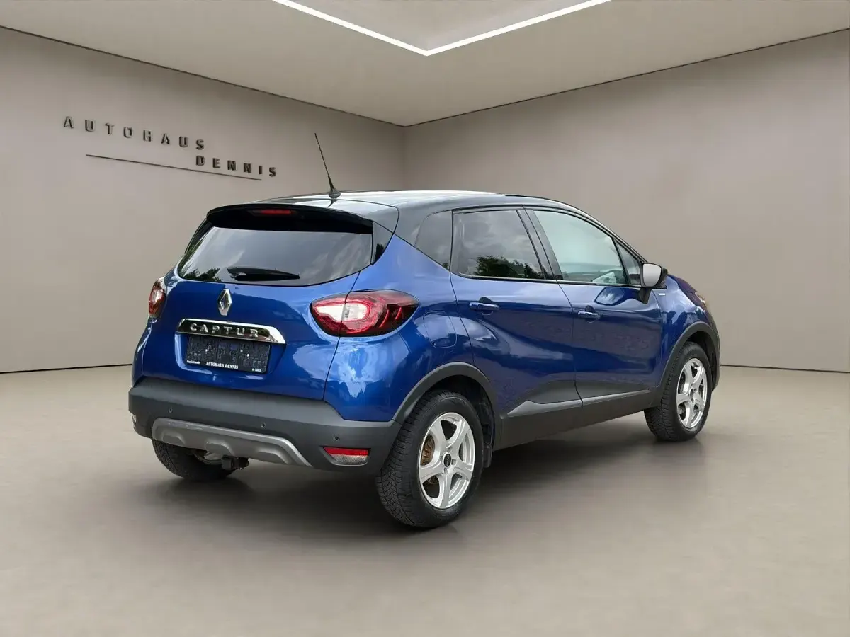 Gebraucht Renault Captur Version S 150 PS (110 kW) 2018 Blau SUV