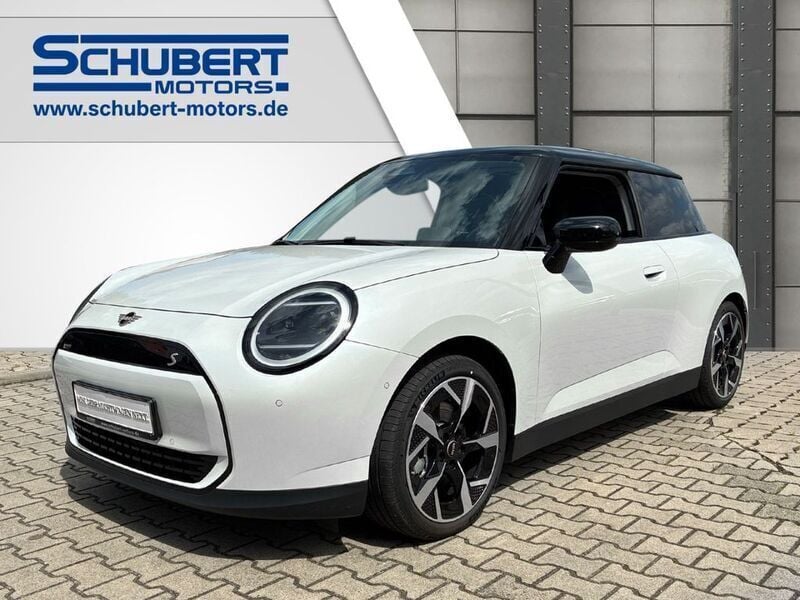 Weiß Gebraucht 2025 Mini Cooper SE Classic Kleinwagen | 35.990 € (Teuer) - Bild 1/4