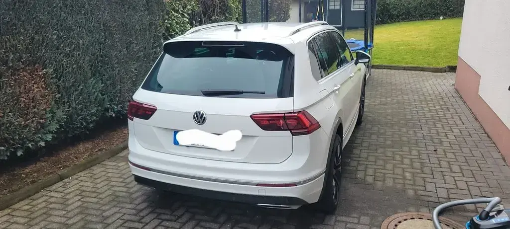 Gebraucht VW Tiguan R-line 240 PS (176 kW) 2019 Weiß SUV