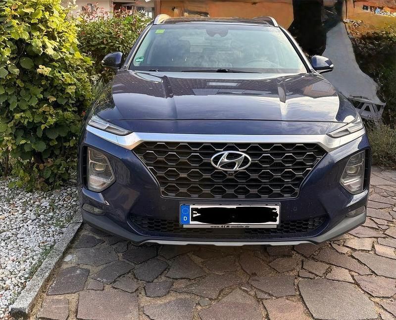 Blau Gebraucht 2019 Hyundai Santa Fe Premium SUV | 28.700 € (Fairer Preis) - Bild 1/4