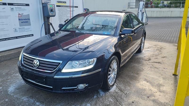 Blau Gebraucht 2009 VW Phaeton Limousine | 3.990 € (Superpreis) - Bild 1/4