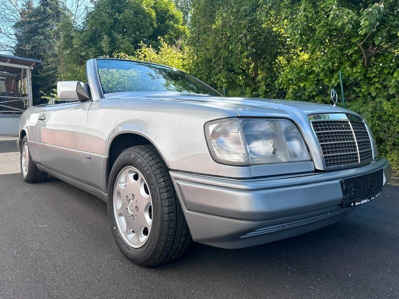Gebraucht Mercedes E200 136 PS (100 kW) 1994 Cabrio