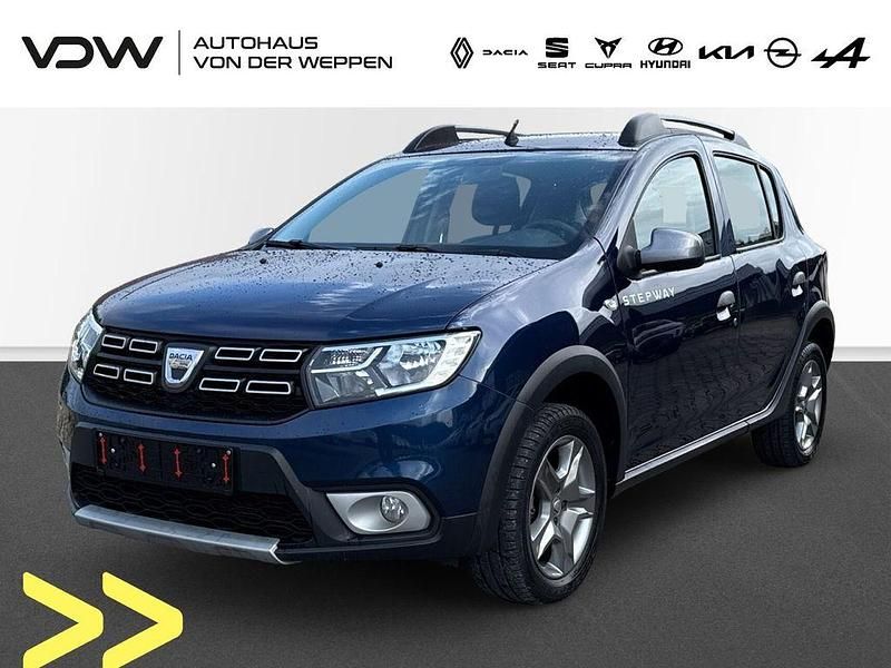 Blau Gebraucht 2019 Dacia Sandero Prestige Kleinwagen | 10.290 € (Fairer Preis) - Bild 1/4