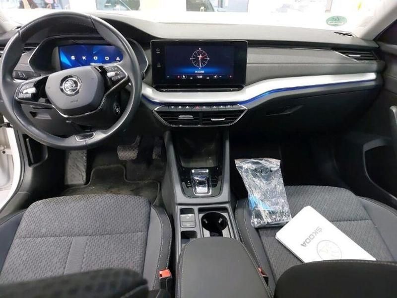 Gebraucht Skoda Octavia Style 116 PS (85 kW) 2023 Weiss Kombi