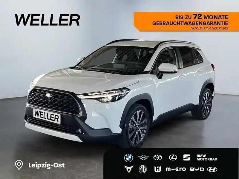 Schneeweiß Gebraucht 2024 Toyota Corolla Cross SUV | 31.490 € (Guter Preis) - Bild 1/3