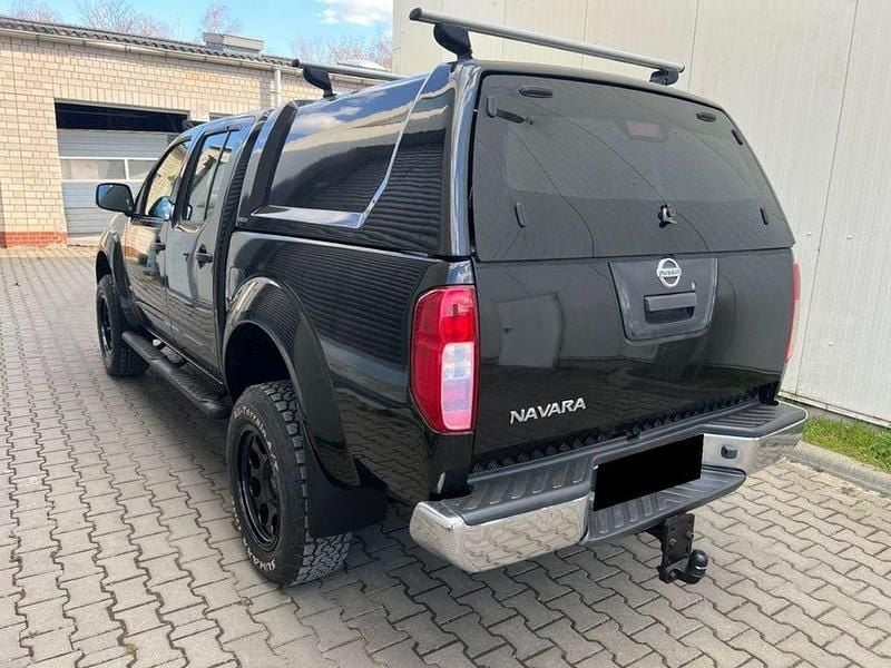 Gebraucht Nissan Navara 231 PS (169 kW) 2013 Schwarz Pickup