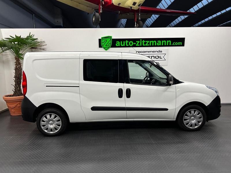 Weiß Gebraucht 2017 Opel Combo Van / Kleinbus | 8.900 € (Etwas zu teuer) - Bild 1/4