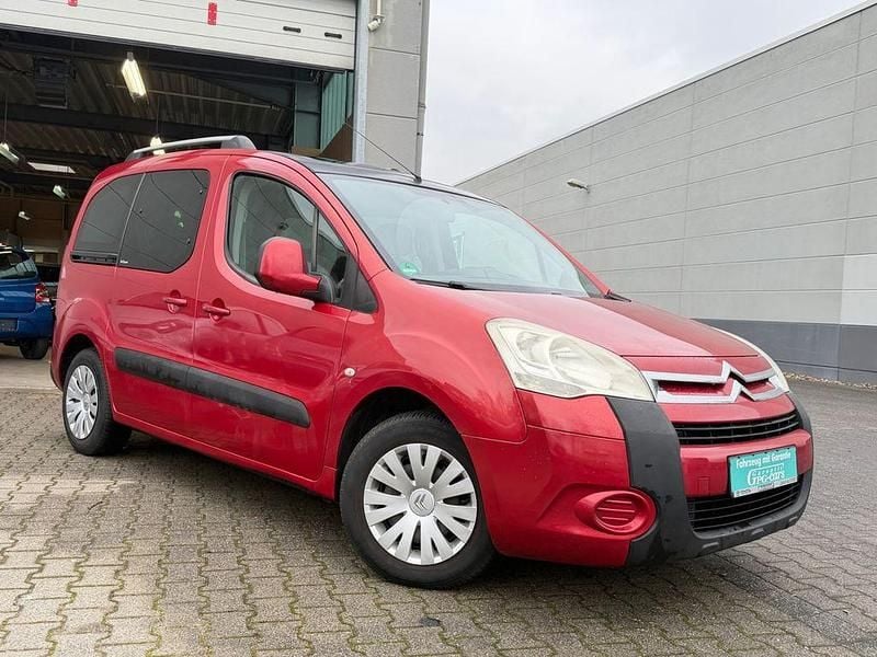 Gebraucht Citroën Berlingo 120 PS (88 kW) 2011 Rot Van / Kleinbus
