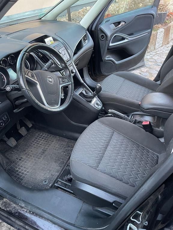 Gebraucht Opel Zafira Tourer Active 120 PS (88 kW) 2013 Braun Van / Kleinbus