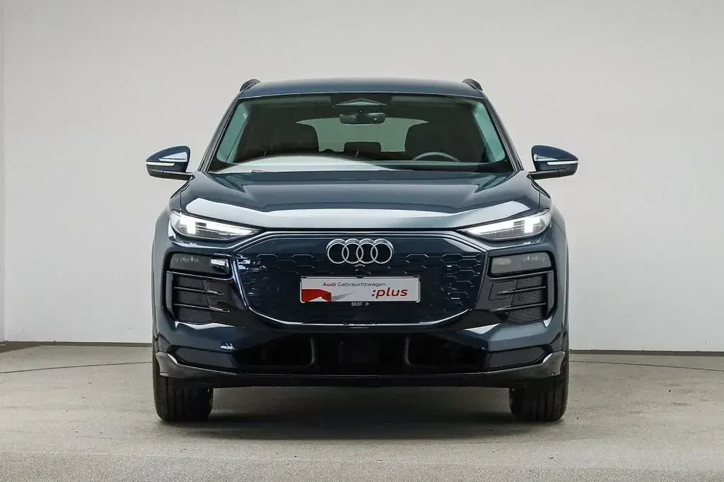 Gebraucht Audi Q6 e-tron Advanced 185 kW (252 PS) 2025 Plasmablau metallic SUV