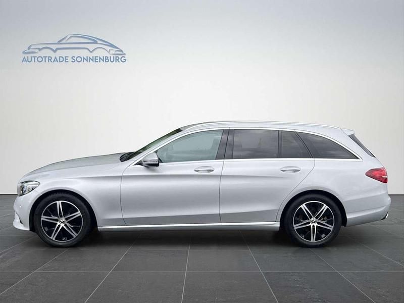 Gebraucht Mercedes C220 194 PS (142 kW) 2018 Silber Kombi
