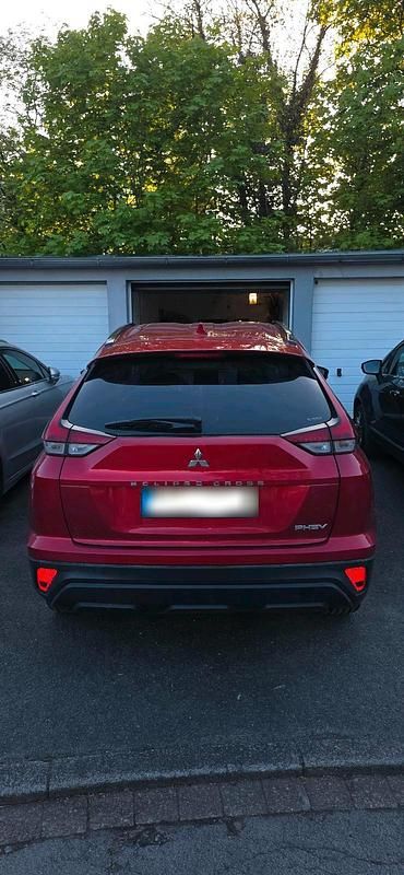 Second-hand Mitsubishi Eclipse Cross 188 CP (138 kW) 2022 Roșu SUV