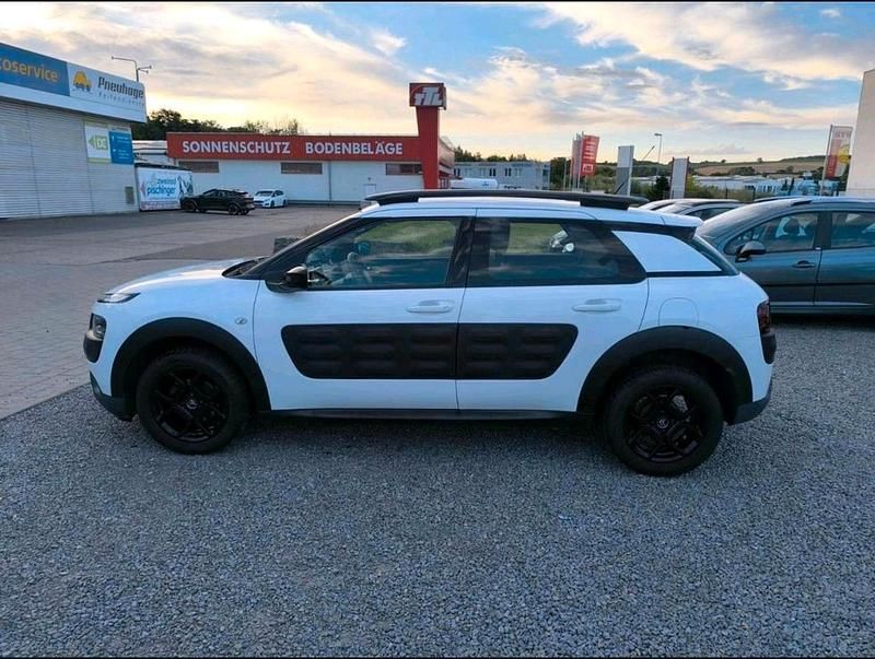 Gebraucht Citroën C4 110 PS (80 kW) 2016 Weiß SUV