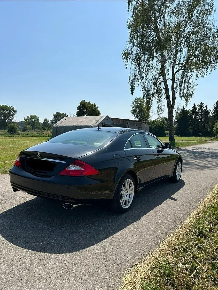 Gebraucht Mercedes CLS320 224 PS (164 kW) 2007 Schwarz Coupé