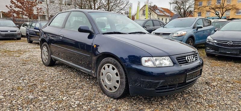 Blau Gebraucht 1998 Audi A3 Limousine | 499 € (Superpreis) - Bild 1/4