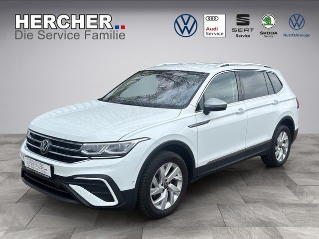 Weiß Gebraucht 2022 VW Tiguan Allspace SUV | 26.600 € (Fairer Preis) - Bild 1/4