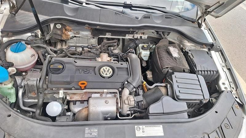 Gebraucht VW Golf VI 105 PS (77 kW) 2010 Grau Kleinwagen