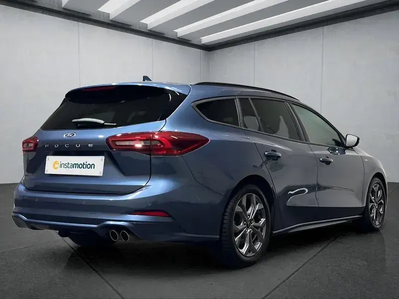 Gebraucht Ford Focus 116 PS (85 kW) 2024 Blau Kombi