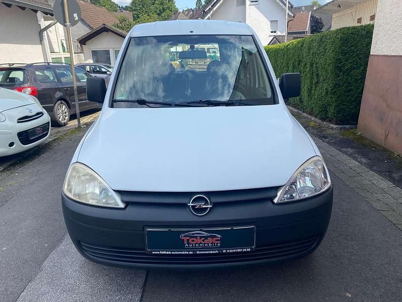 Gebraucht Opel Combo 94 PS (69 kW) 2008 Weiß Van / Kleinbus