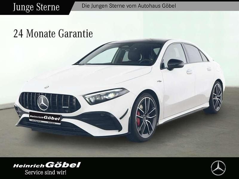 Weiß Gebraucht 2024 Mercedes A35 AMG AMG Limousine | 50.900 € (Teuer) - Bild 1/4