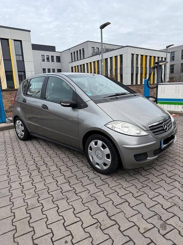 Gebraucht Mercedes A170 115 PS (84 kW) 2006 Gold Van / Kleinbus