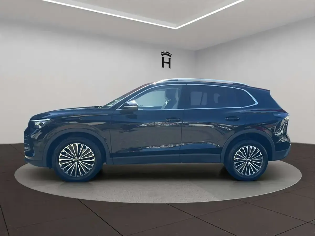 Gebraucht VW Tiguan Elegance 150 PS (110 kW) 2025 Schwarz SUV