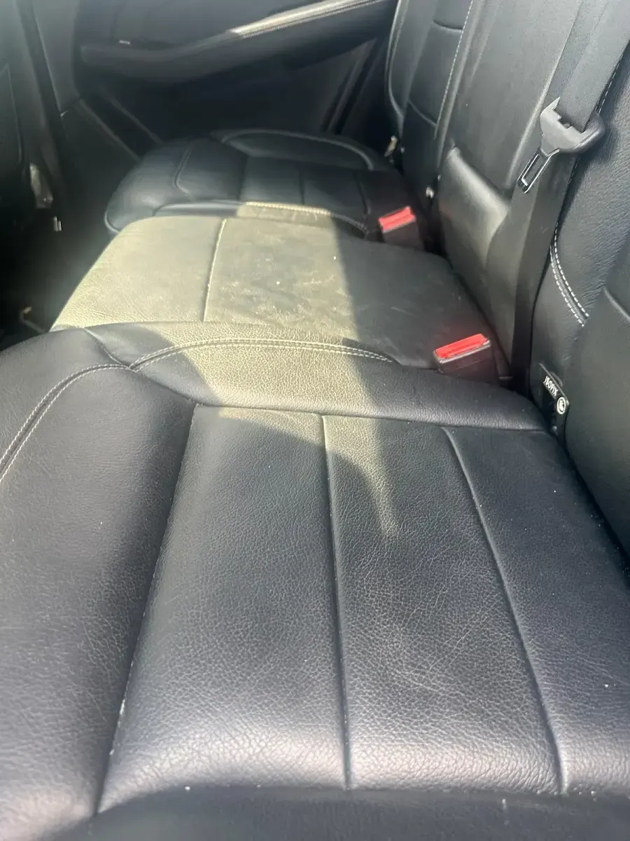Gebraucht Mercedes ML350 322 PS (236 kW) 2012 Silber SUV