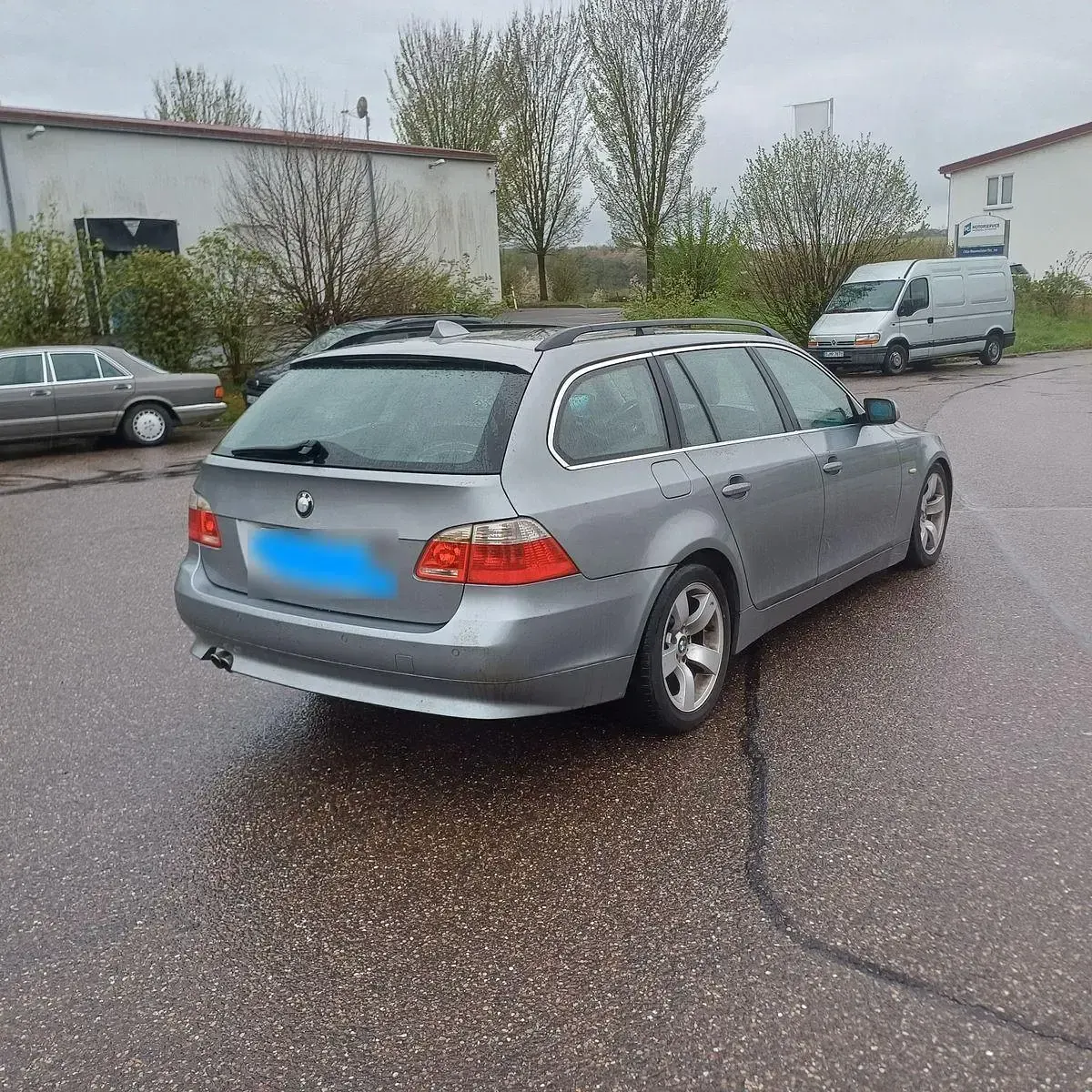 Gebraucht BMW 525 177 PS (130 kW) 2004 Silber Kombi