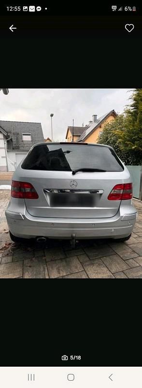 Gebraucht Mercedes B200 109 PS (80 kW) 2005 Silber Van / Kleinbus