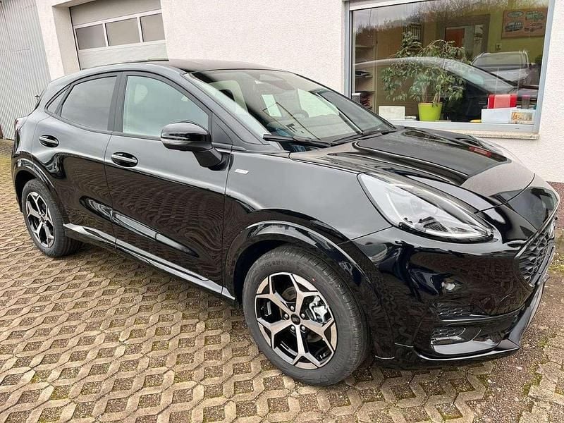 Schwarz Neu 2025 Ford Puma Gen-E ST-Line X Limousine | 26.490 € (Guter Preis) - Bild 1/4