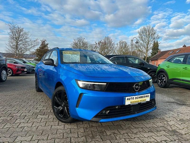 Blau Gebraucht 2024 Opel Astra Kombi | 22.250 € (Superpreis) - Bild 1/4