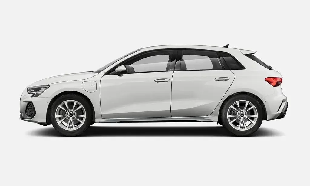 Ny Audi A3 S-Line 204 HK (150 kW) 2025 Hvid Sedan
