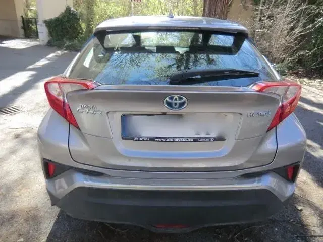 Gebraucht Toyota C-HR 122 PS (89 kW) 2018 Grau SUV