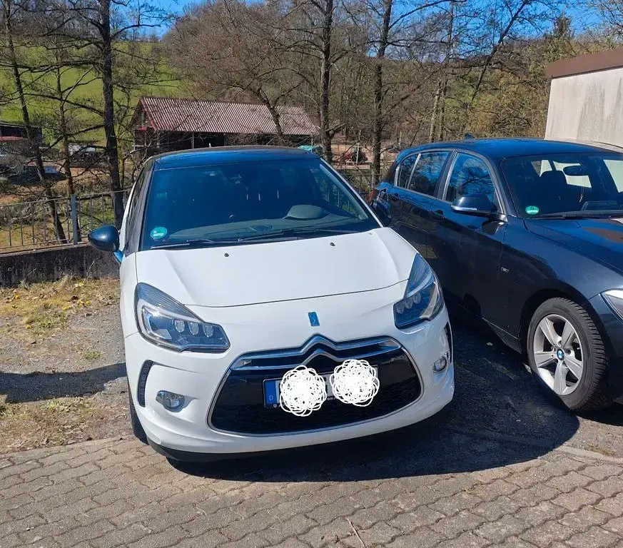 Gebraucht Citroën DS3 Sport Chic 165 PS (121 kW) 2015 Weiß Kleinwagen