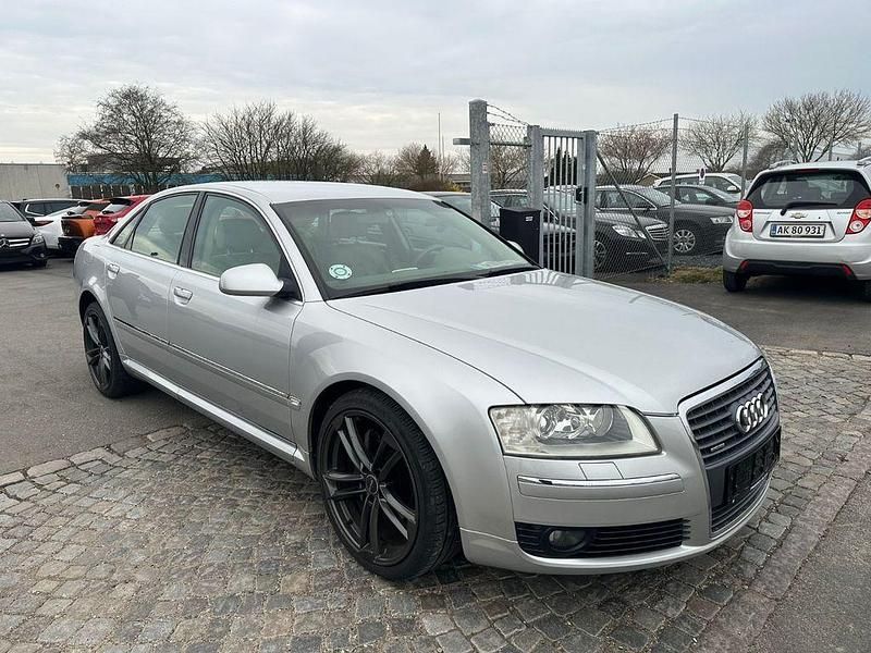 Second-hand Audi A8 334 CP (245 kW) 2003 Argintiu Berlinǎ