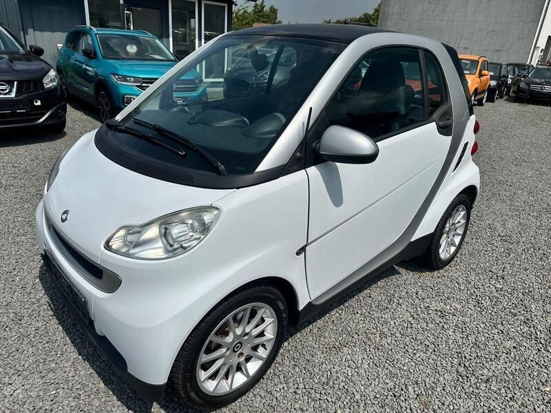 Silber Gebraucht 2009 Smart ForTwo Coupé Coupé | 4.750 € (Fairer Preis) - Bild 1/4