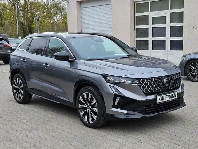 Gebraucht Renault Austral Techno 158 PS (116 kW) 2025 Grau SUV