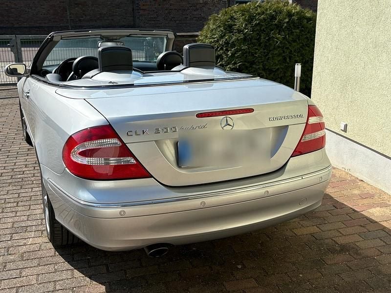 Gebraucht Mercedes CLK200 120 PS (88 kW) 2003 Silber Cabrio