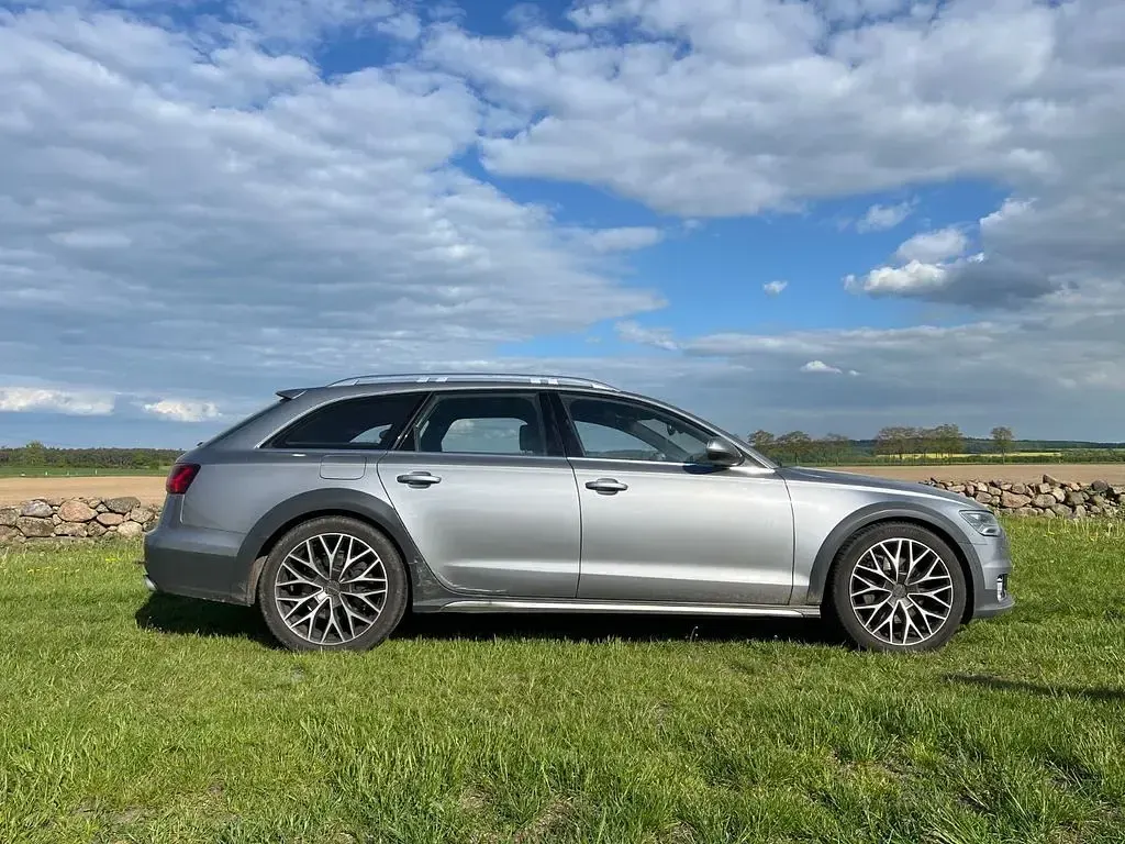 Gebraucht Audi A6 Allroad 320 PS (235 kW) 2015 Grau Kombi
