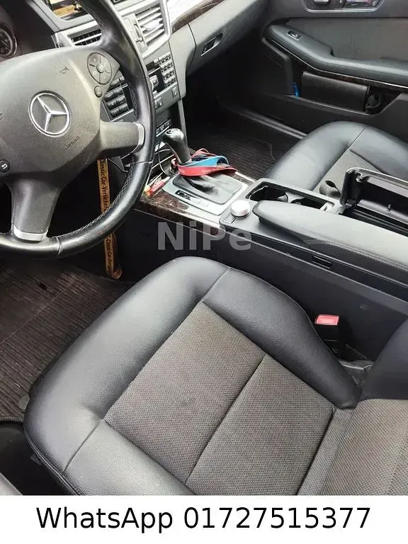 Gebraucht Mercedes E220 170 PS (125 kW) 2011 Schwarz Kombi
