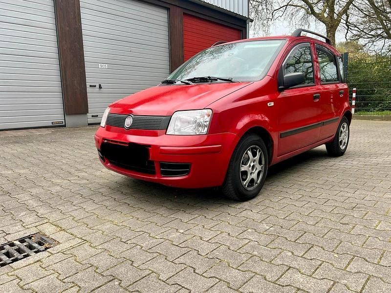 Gebraucht Fiat Panda 60 PS (44 kW) 2009 Rot Kleinwagen