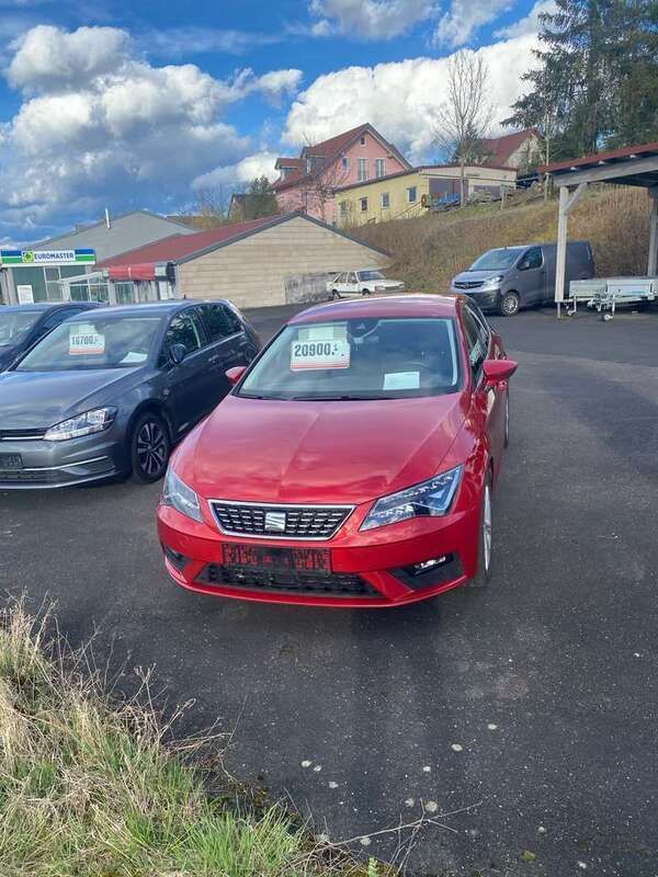 Rot Gebraucht 2020 Seat Leon XCELLENCE Kleinwagen | 19.999 € (Guter Preis) - Bild 1/4