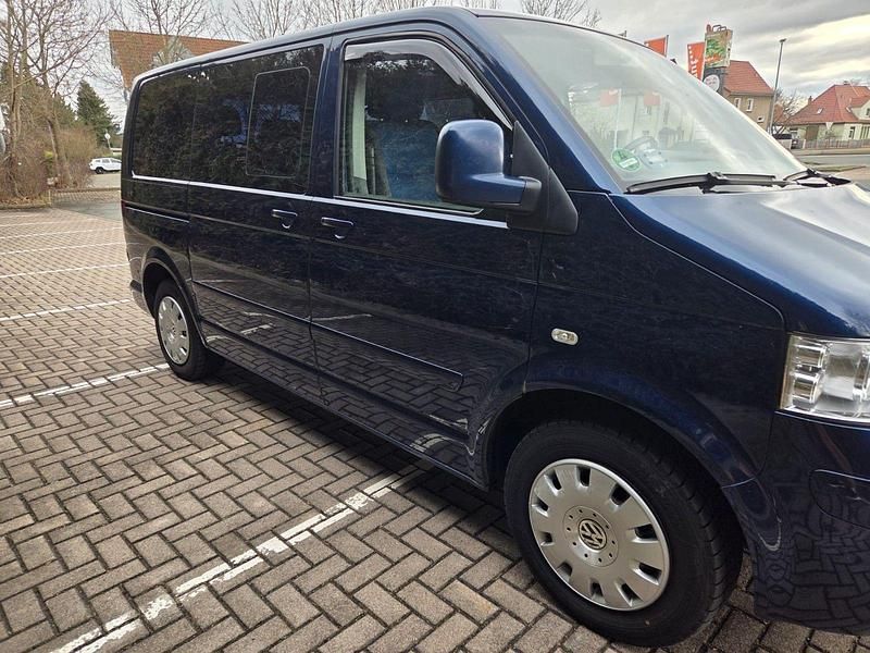 Gebraucht VW Multivan 174 PS (127 kW) 2004 Blau Van