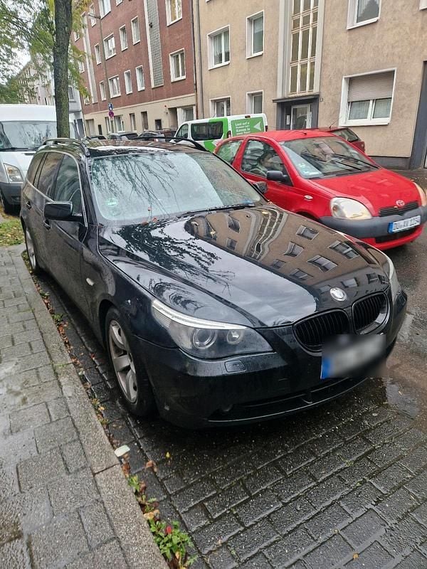 Schwarz Gebraucht 2005 BMW 525 Kombi | 3.500 € (Guter Preis) - Bild 1/4