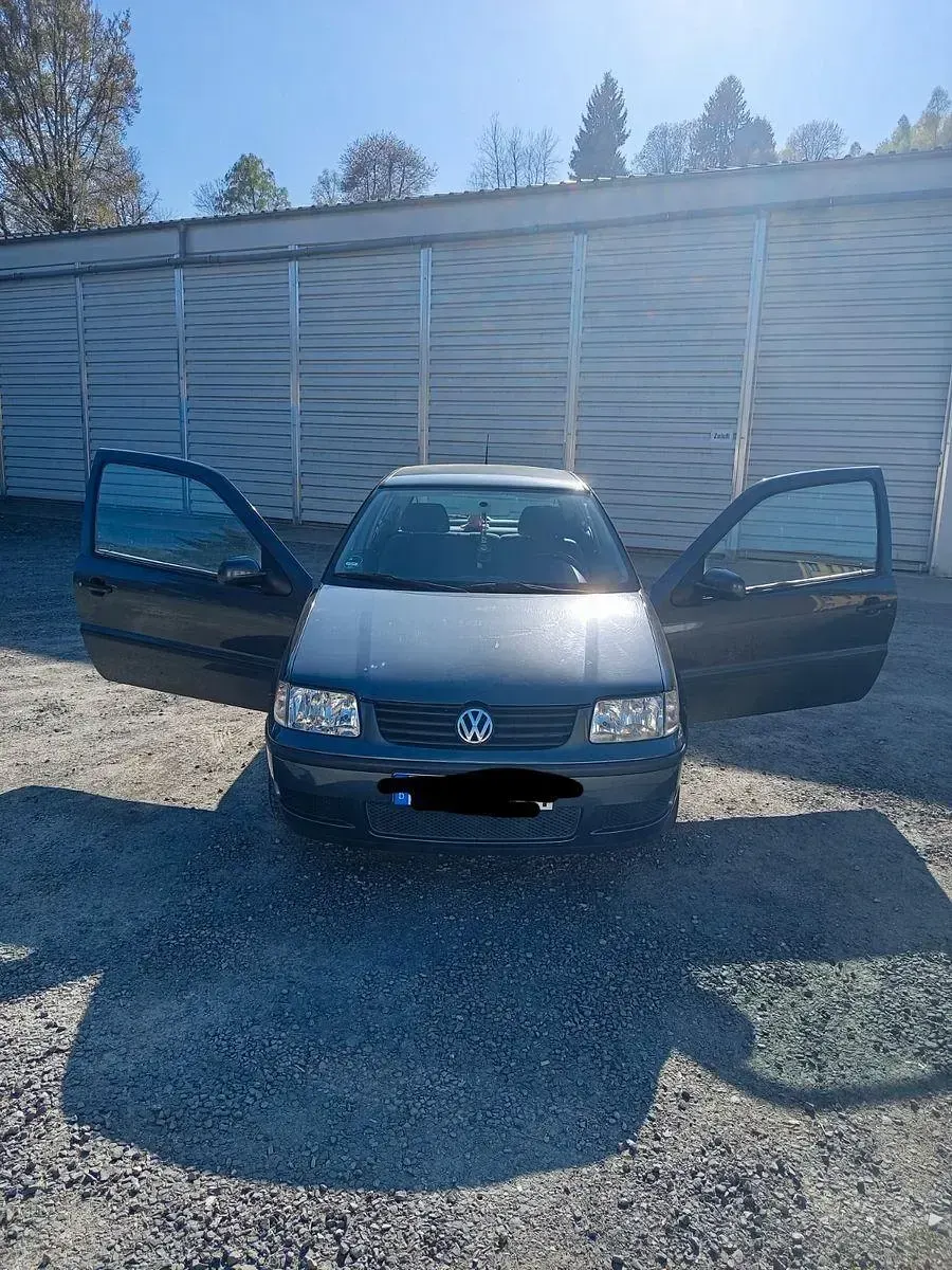 Brugt VW Polo 60 HK (44 kW) 2001 Grå Hatchback