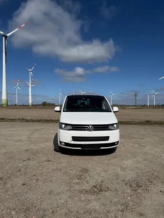 Gebraucht VW Caravelle 179 PS (131 kW) 2014 Weiß Van